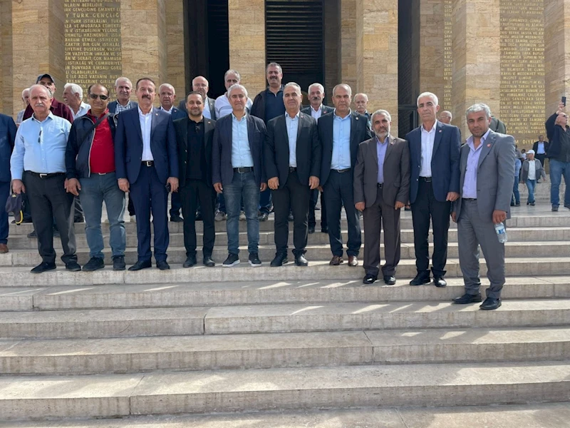 CHP Adıyaman İl Örgütü Büyük Emekli Mitingi’ne katıldı 