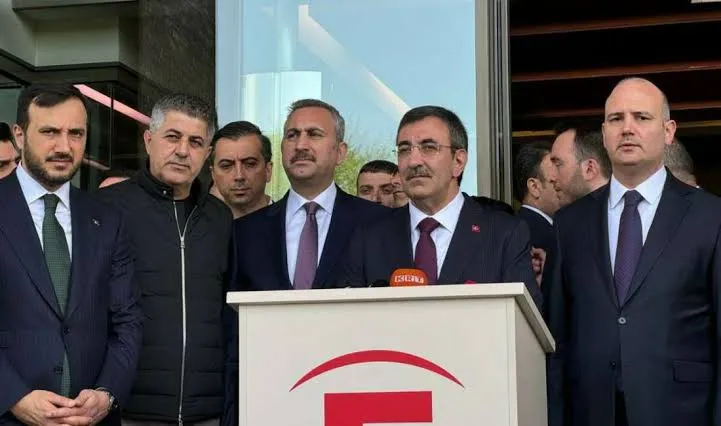 Milletvekili Şan, Sırrı Süreyya Önder