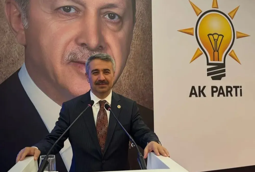 Milletvekili Mustafa Alkayış’tan Babalar Günü Mesajı: “Hayatımıza Yön Veren İlk Değer Baba Yüreğidir”