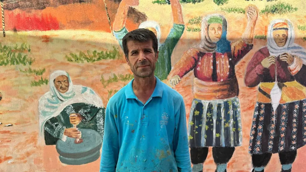 Adıyaman Belediyesi depremin unutturduğu sokağa resimlerle hayat veriyor