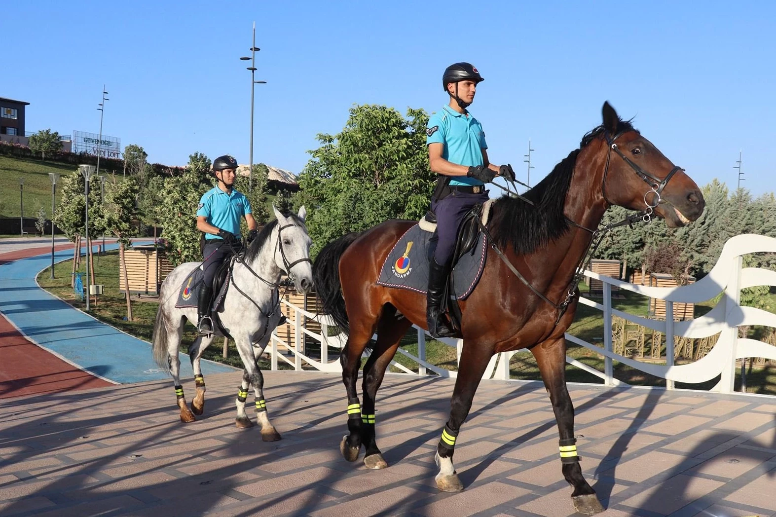 Atlı Jandarma Timleri Denizli ve Gaziantep’te